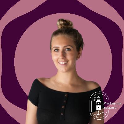 In Conversation With Simona Costantini On Podcasting, Sharing Your Message, Unlocking Happiness, Spirituality, Being Intentional, Following Your Gut, and More!