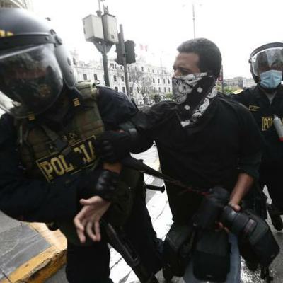 El conservadurismo ha tomado el poder en Perú y atenta contra la libertad de prensa El conservadurismo ha tomado el poder en Perú y atenta contra la libertad de prensa