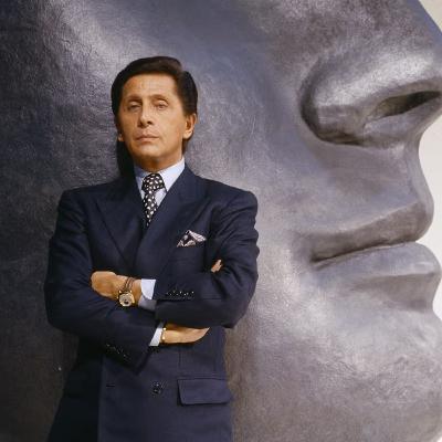 24- Valentino: Vita di Uno dei Più Grandi Stilisti Italiani di Sempre - Valentino: Life of One of the Greatest Italian Stylists Ever - B1