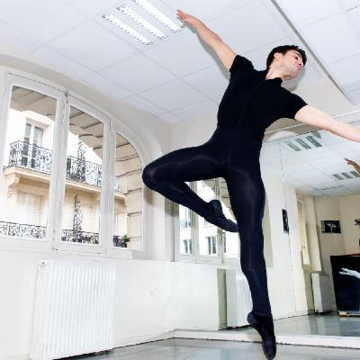"Fais pas genre" : Rencontre avec Léo, danseur apprenti "Fais pas genre" : Rencontre avec Léo, danseur apprenti