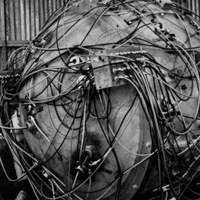 S8 Ep142: The B-29 Superfortress and the Battle of Omaha — Arthur Herman — Herman recounts the genesis of the B-29 Superfortress bomber, conceived after General Hap Arnold consulted with Charles Lindbergh in 1939. The B-29 represented the ultimate expression of air