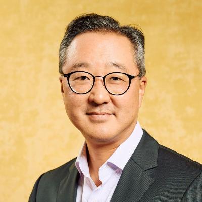 1142: From Webcomics to Wall Street: Inside a Storytelling Powerhouse | David Lee, COO & CFO, WEBTOON