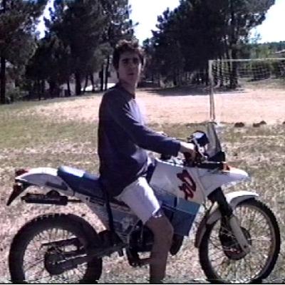 Episodio 28. Un dia de Verano, Trasnistria y un casco con musica y lucecitas