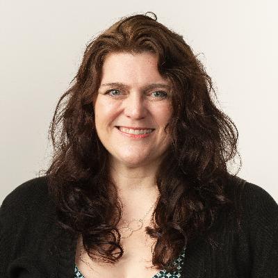 Episode 373: The Big Sale with Alexis