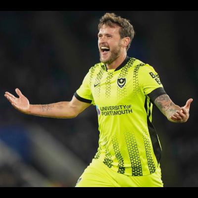 S2 E12 - A Blue Week