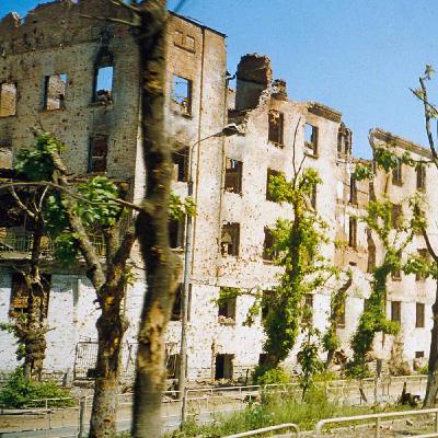 War Crimes and Politics of Terror in Chechnya - Episode 1: The First War in Chechnya