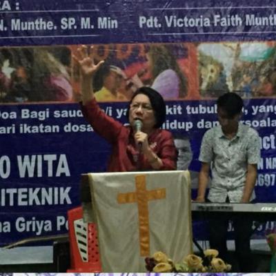 "Yoab, Kesetiaan Yang diragukan" by Pdt dr Rhema Munthe, Sp.A (Ibu Munthe "Yoab, Kesetiaan Yang diragukan" by Pdt dr Rhema Munthe, Sp.A (Ibu Munthe