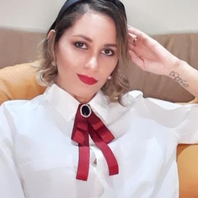 QUEM É ESSA LOUCA? QUEM É ESSA LOUCA?