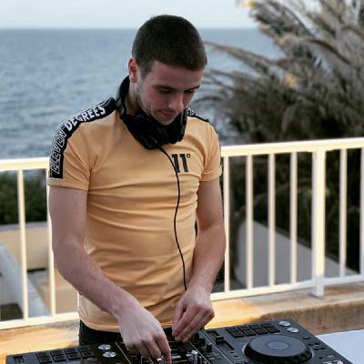 CUARENTENA MIX (JULIÁNMIELCAREK&SIMONET)