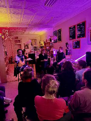 216 – Music Ecology vs the Mood Machine w/ Liz Pelly LIVE
