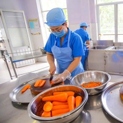 Người đứng đầu bếp ăn tập thể phải chịu trách nhiệm về an toàn thực phẩm Người đứng đầu bếp ăn tập thể phải chịu trách nhiệm về an toàn thực phẩm