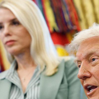 President Trump pressures attorney general to investigate his political rivals