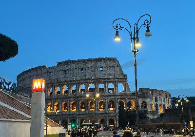 🎧 B1/B2 | Cos’ha di speciale la metro al Colosseo?