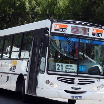 Continúa el paro de transporte en Bariloche Continúa el paro de transporte en Bariloche