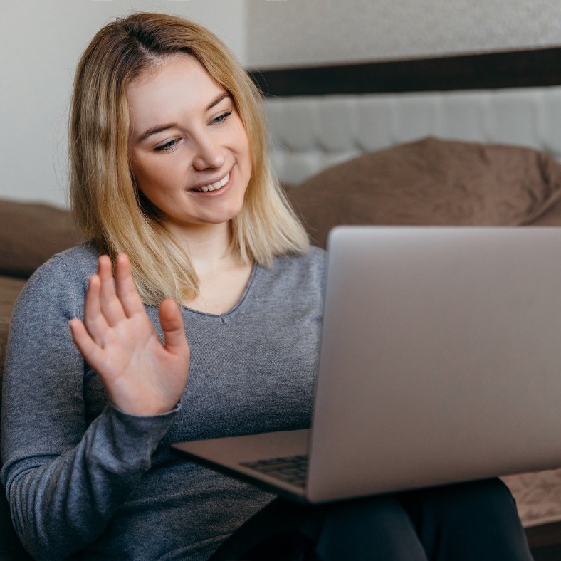 The OPTISMILE Podcast 70 - Virtual Dental Consultations: Pros, Cons & the Future of Tele-dentistry