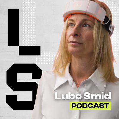 #89 Grounding, Red Light Therapy, and Sunlight: Daily Protocols for Longevity | Sarah Turner #89 Grounding, Red Light Therapy, and Sunlight: Daily Protocols for Longevity | Sarah Turner
