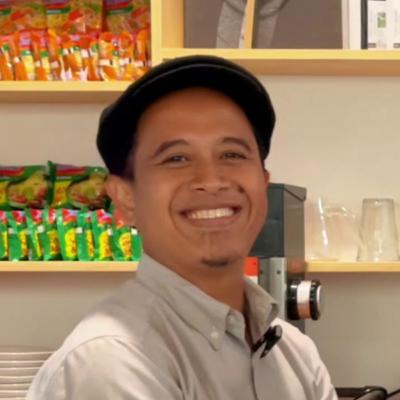 INSPIRATIF!! DARI BARISTA, VOLUNTEER, HINGGA PUNYA ROASTERY SENDIRI || WAHYU, GAJAH MADA KOPI