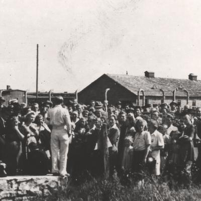 "O Auschwitz" (odc. 61): Historia edukacji w Miejscu Pamięci Auschwitz