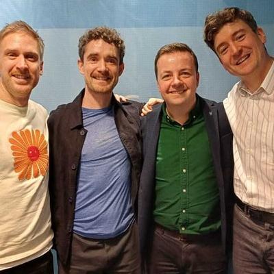 Foil Arms and Hog go sea swimming - Visiting Critics Foil Arms and Hog go sea swimming - Visiting Critics