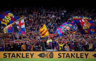El Barça defensa una grada nova, jove, espontània i sense l'obligació de pertànyer a una penya