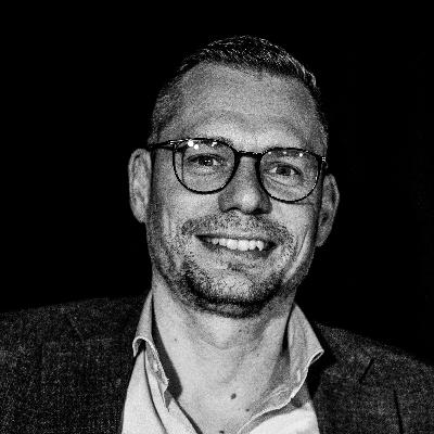 MICHAEL LEICHT - Zwischen Druck und Depression: Die stille Krise der jungen Generation MICHAEL LEICHT - Zwischen Druck und Depression: Die stille Krise der jungen Generation