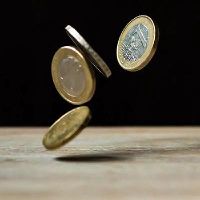 45 聊聊搞钱|小姐姐利用信息差赚钱的实操分享