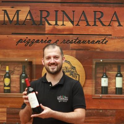 Pizza com vinho combina?