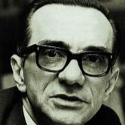 #28 - João Cabral de Melo Neto (1923-1999)