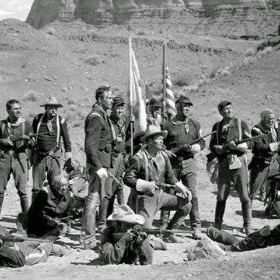 01. Fort Apache (1948) 01. Fort Apache (1948)