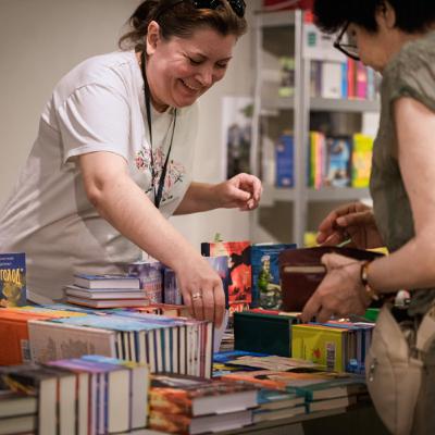«Це наша земля тут наші книжки»: як у Харкові минув «Літературний Ярмарок»
