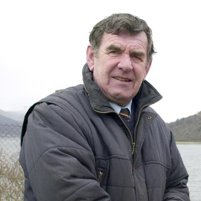 Gary Innes talks to Derek Fraser