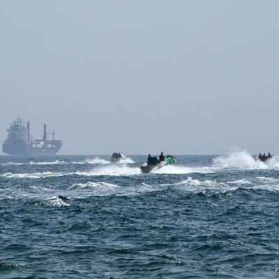 China pledges greater role as peace hopes clash with troop buildup in Middle East China pledges greater role as peace hopes clash with troop buildup in Middle East