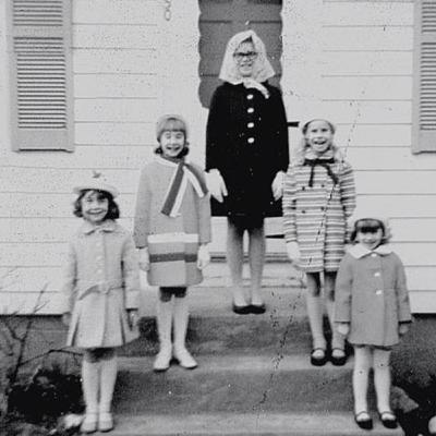 Episode 4 - The Perron Family Haunting w/ Demi Plays! Episode 4 - The Perron Family Haunting w/ Demi Plays!