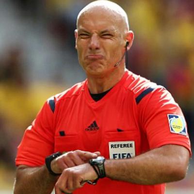 KEITH HACKETT | Legendary Ref Talks Howard Webb & VAR On Matchday One! Handball At Liverpool? SALIBA & Man Utd Goalkeeper! Palace Robbed or Right On Rules? KEITH HACKETT | Legendary Ref Talks Howard Webb & VAR On Matchday One! Handball At Liverpool? SALIBA & Man Utd Goalkeeper! Palace Robbed or Right On Rules?