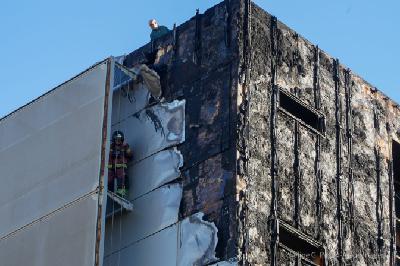ENTREVISTA I El incendio en Santa Lucía reabre el debate sobre la seguridad en los revestimientos de los edificios
