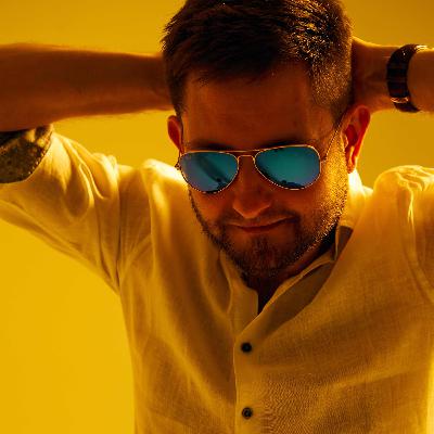 Magician feat. Shamray - Sunny Night Sessions Magician feat. Shamray - Sunny Night Sessions