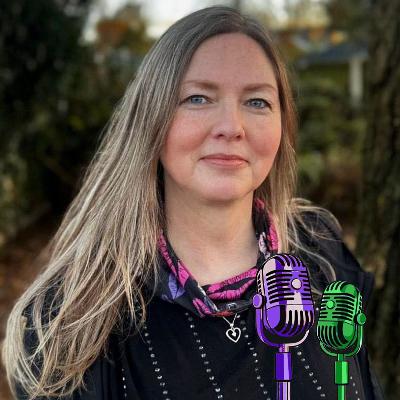 Episode 33: Mandy Clare