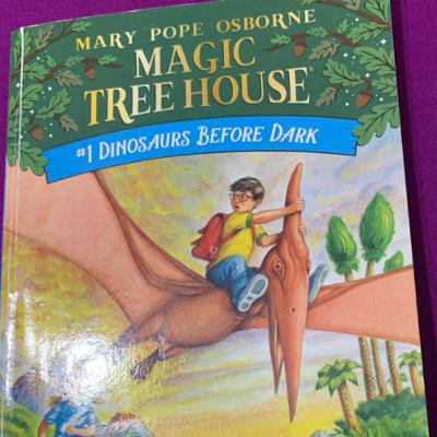Magic Tree House 5#1 Dinosaur before Dark