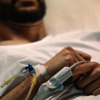 17-10: Derogación de la norma técnica de aborto terapéutico.