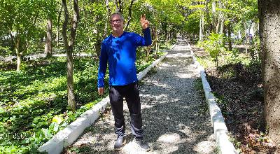 Hélio, o plantador de árvores, garante: existe amor em SP Hélio, o plantador de árvores, garante: existe amor em SP