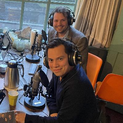 Met z'n 3en op een matje - door Leonard Besseling en Eduardo Pareses Crespo