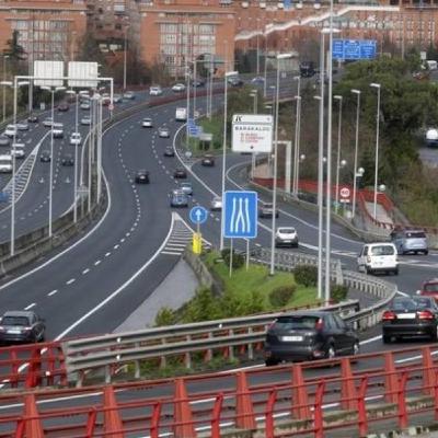 La Diputación Foral de Bizkaia proyecta un cuarto carril en el nudo de Cruces La Diputación Foral de Bizkaia proyecta un cuarto carril en el nudo de Cruces