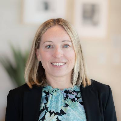 S3 E4 Building Tomorrow's Leaders through Transformational Leadership with Andrea Janzen S3 E4 Building Tomorrow's Leaders through Transformational Leadership with Andrea Janzen