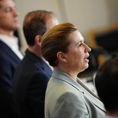 Mette Frederiksen er i vild galop på vej ud af SVM-regeringens skygge