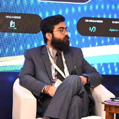 Navigating the Intersection of Law and Tech: Insights from Navodaya on Blockchain, AI, and Legal Expertise