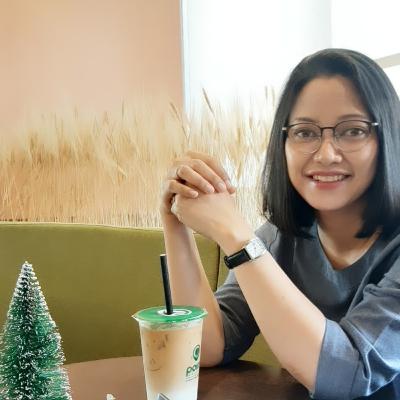 Buat yang tetap merasa sepi meski ditengah keramaian Buat yang tetap merasa sepi meski ditengah keramaian