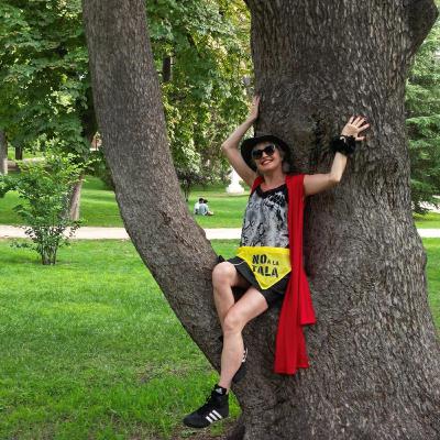 Saving Madrid's Trees with AmyJo Doherty Saving Madrid's Trees with AmyJo Doherty