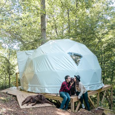 Glamping en un dome con mis perros en Boone, Carolina del Norte