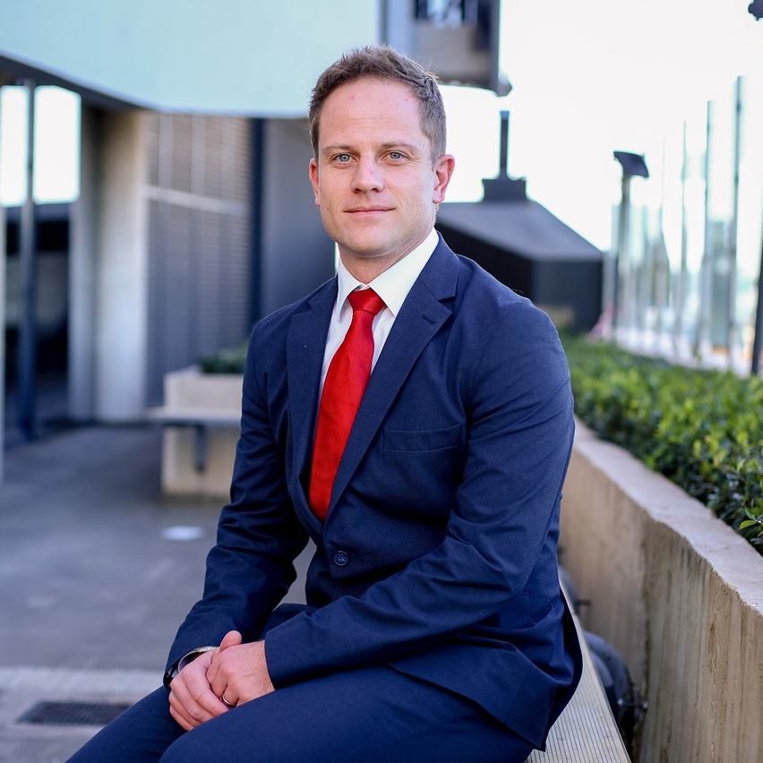 Your Money Maument with Mauritz Oberholzer - Do I need a financial advisor?