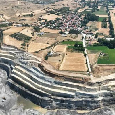 ΠΙΣΩ ΣΕΛΙΔΕΣ | Αλέξη, με τους Μυτιληναίους θα τα βάλεις;